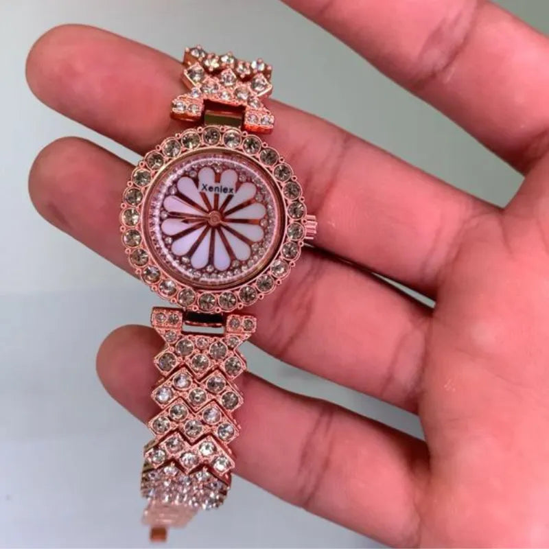 Ladies’ Crystal Flower Dial Luxury Analog Watch
