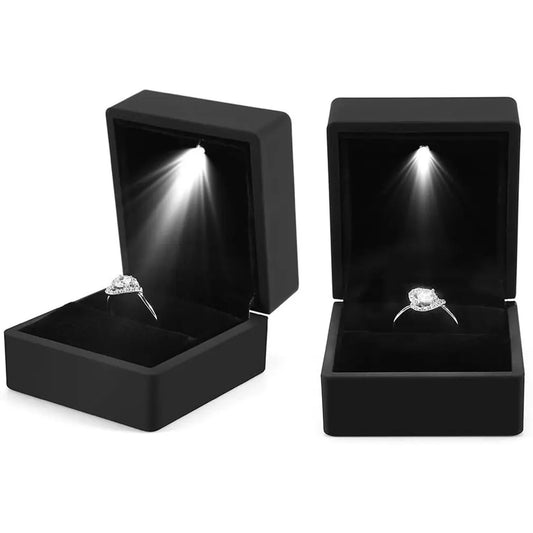 Wholesale LED Ring Box Jewelry Box for Wedding Ring Engagement Ring Box Gift Case Packaging Show Boxes with Light Storage Cases