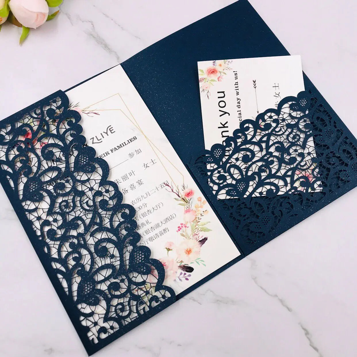 1pcs White Red Black Pink Navy Blue Laser Cut trifold Wedding Invitation Cards 3 fold Personalized Pocket Invite Customized RSVP