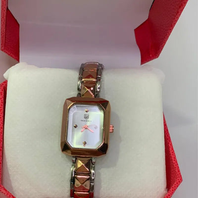 Luxury Women’s Rectangle Quartz Watch